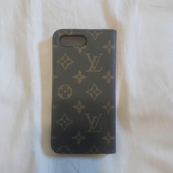 Louis Vuitton Folio Case - Picture 1 of 3